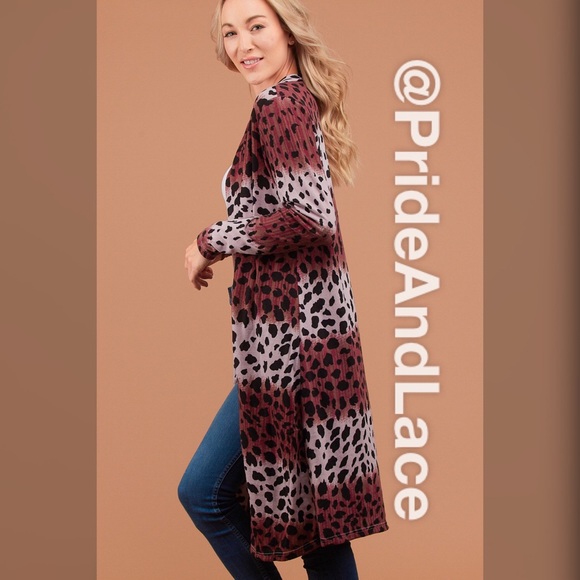🍁🐾Maroon Animal Print Long Cardigan 🐾🍁 - Picture 5 of 7
